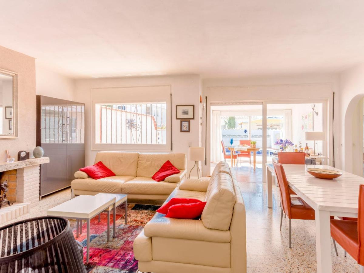 Holiday Home Peni By Interhome Empuriabrava Exterior foto